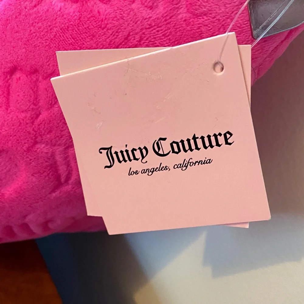 Juicy Couture Hot Pink Embossed Clutch Cosmetics Bag NWT